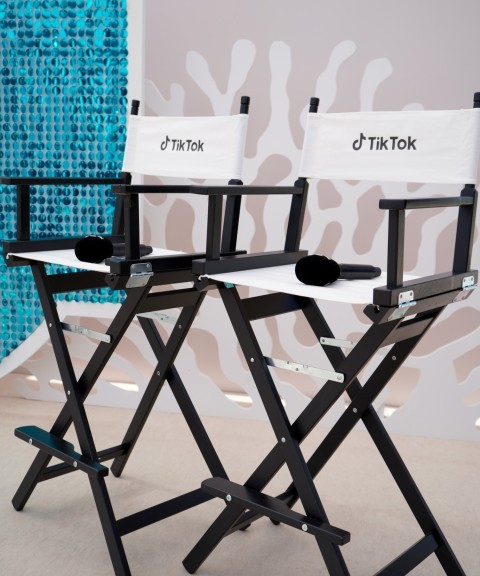 Décor et direction artistique espace TikTok Festival de Cannes 2026